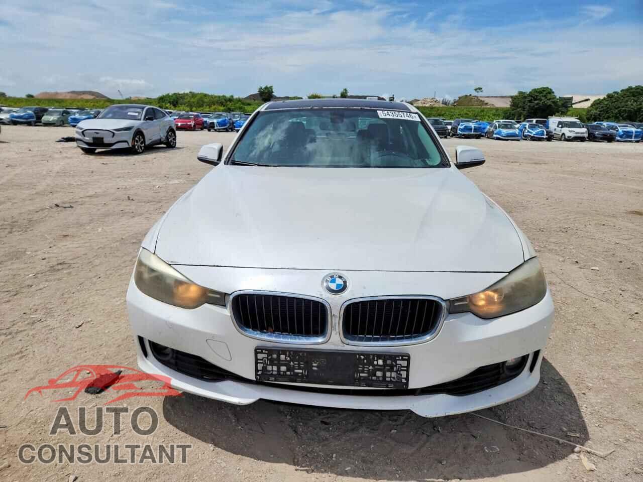 BMW 3 SERIES 2013 - WBA3B3C56DF535169