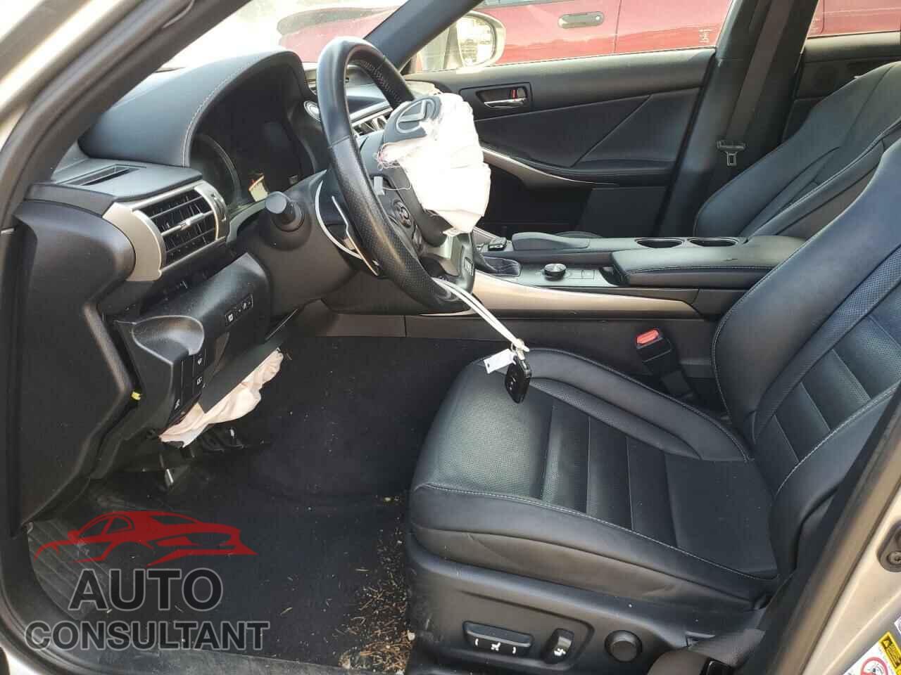 LEXUS IS 2015 - JTHCF1D21F5019549