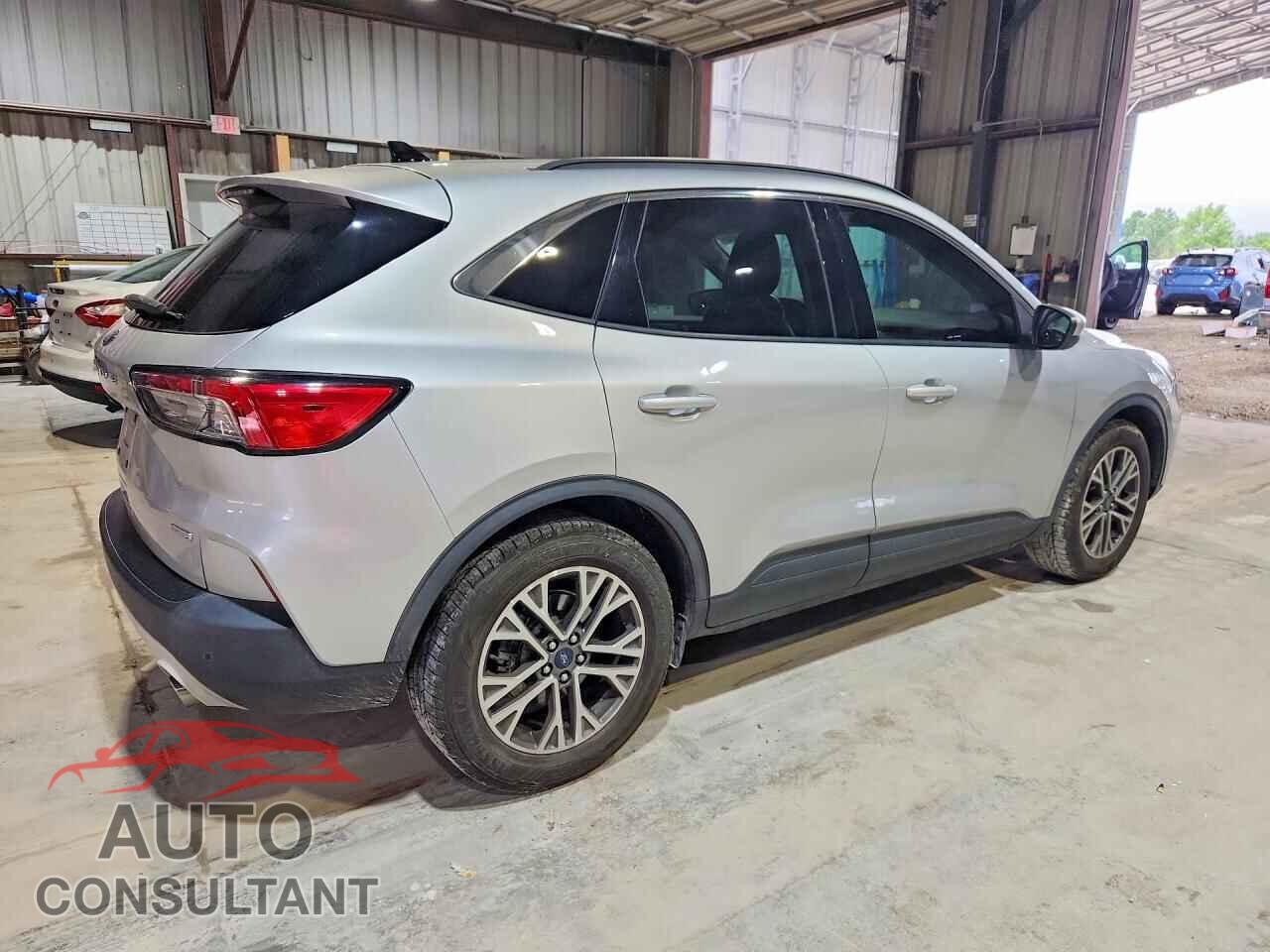FORD ESCAPE 2020 - 1FMCU0H61LUA11575