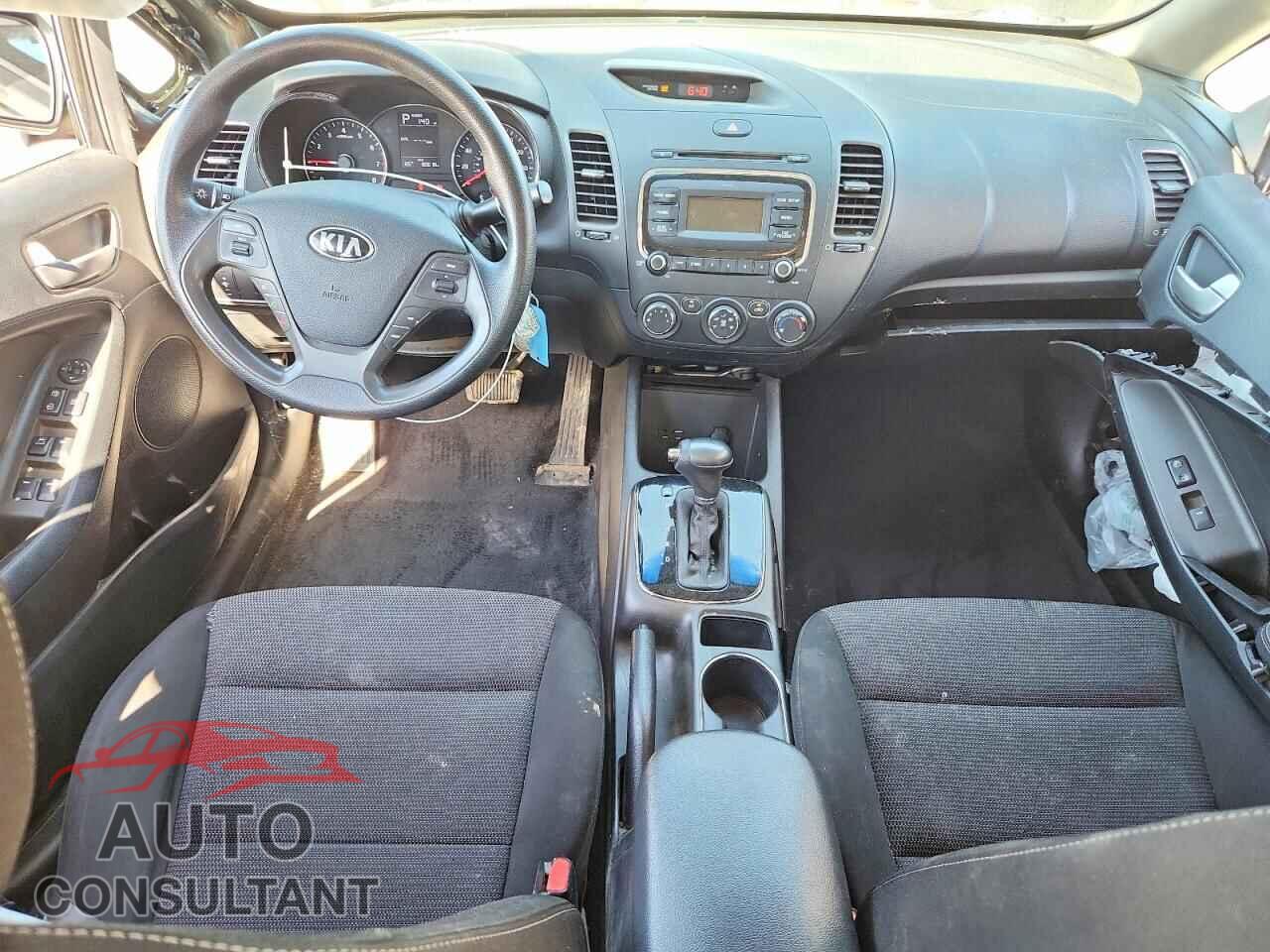KIA FORTE 2017 - 3KPFK4A78HE135897