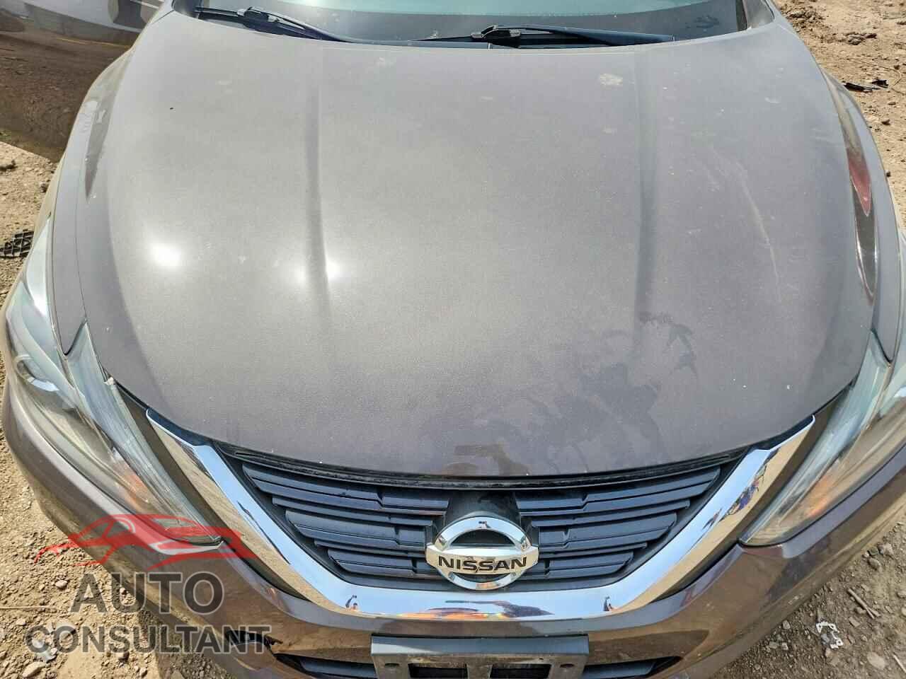 NISSAN ALTIMA 2017 - 1N4BL3AP1HC108608