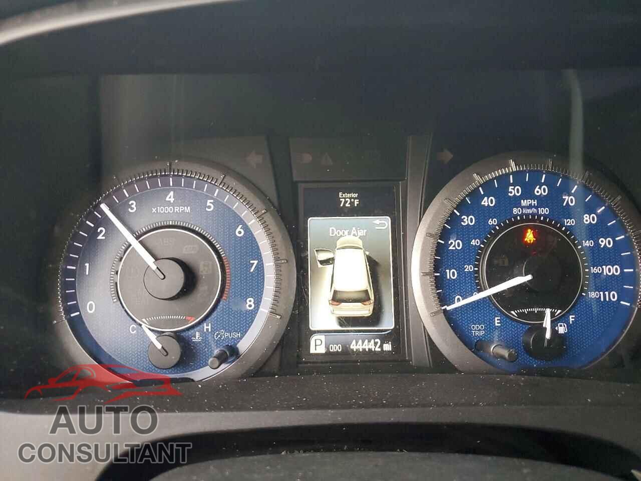 TOYOTA SIENNA 2016 - 5TDYK3DC0GS745938