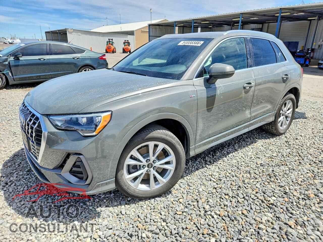 AUDI Q3 2022 - WA1DECF31N1112257