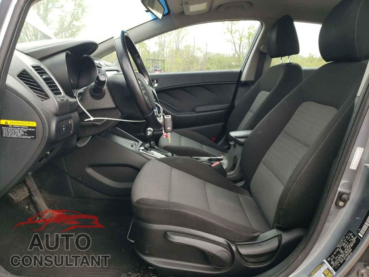KIA FORTE 2017 - 3KPFL4A75HE035866