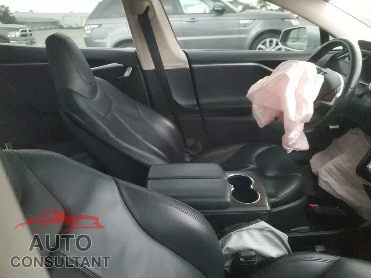 TESLA MODEL S 2014 - 5YJSA1H11EFP43395