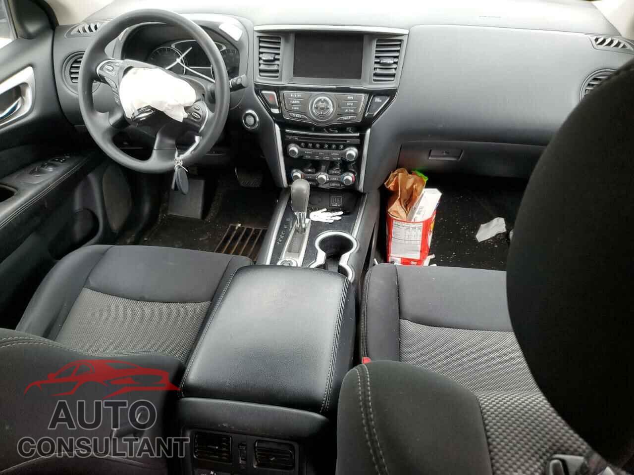 NISSAN PATHFINDER 2018 - 5N1DR2MM5JC635873