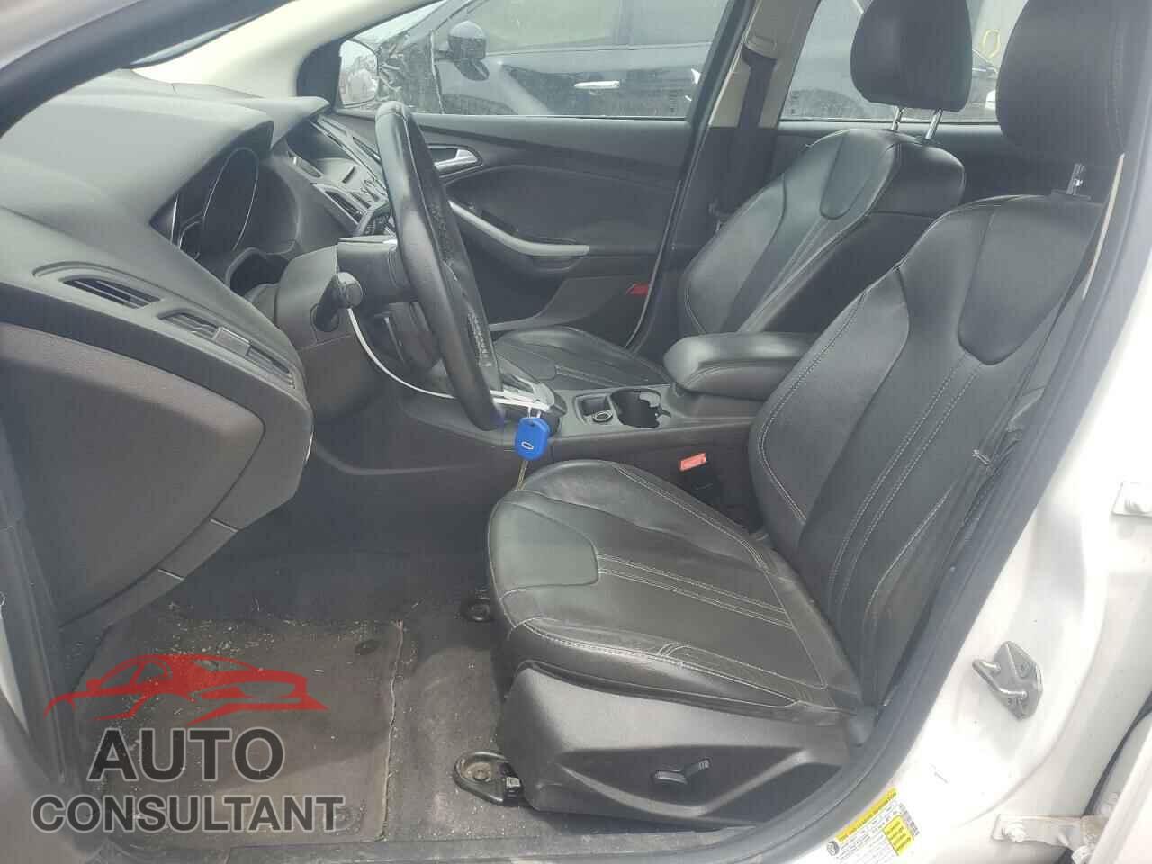 FORD FOCUS 2013 - 1FADP3F28DL158281
