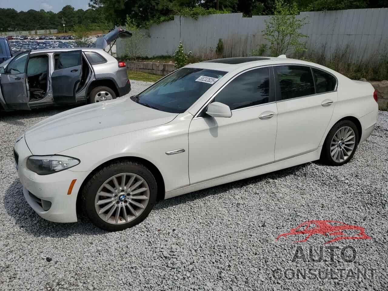BMW 5 SERIES 2011 - WBAFR7C57BC805301