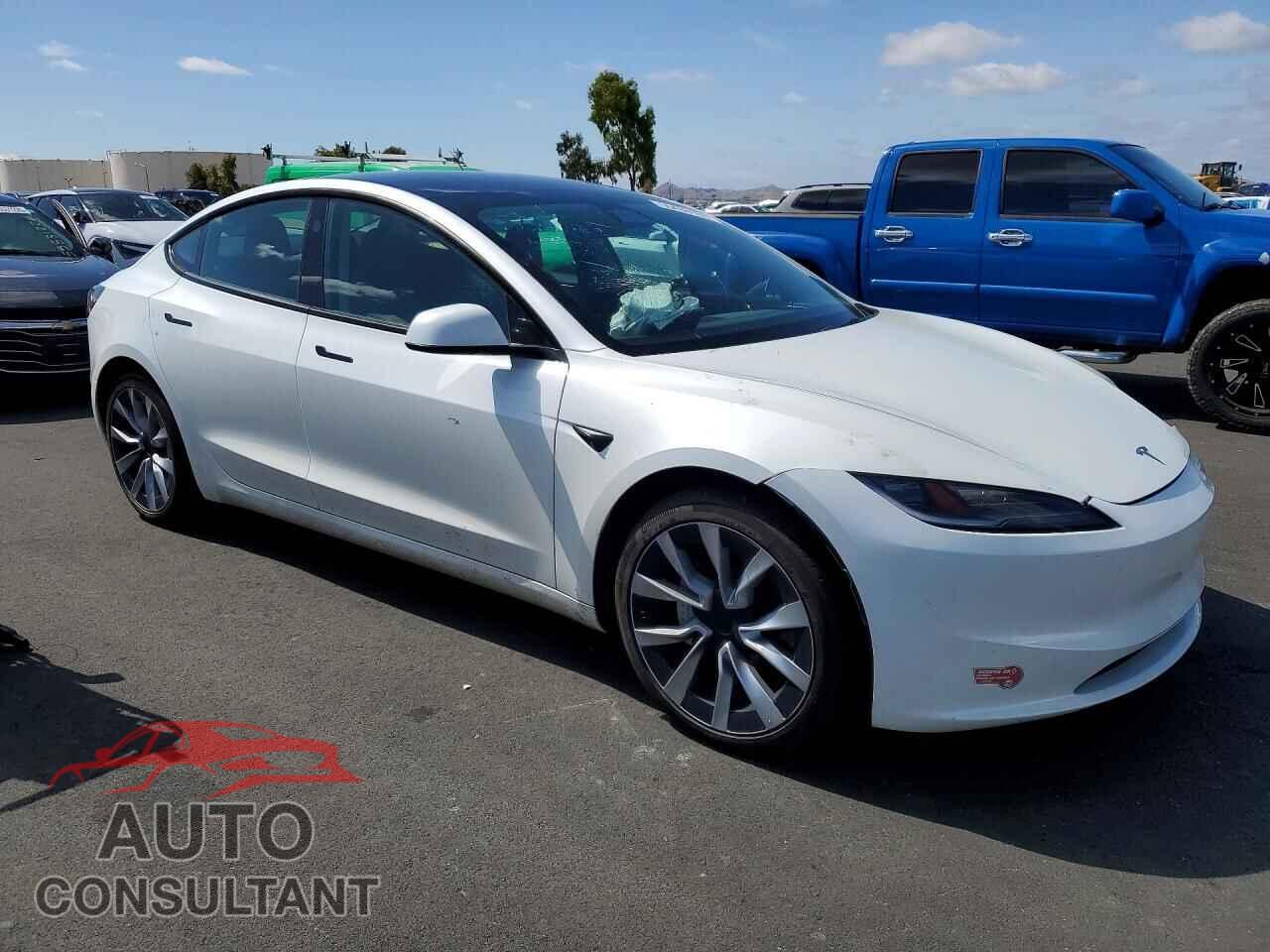 TESLA MODEL 3 2024 - 5YJ3E1EA7RF730346