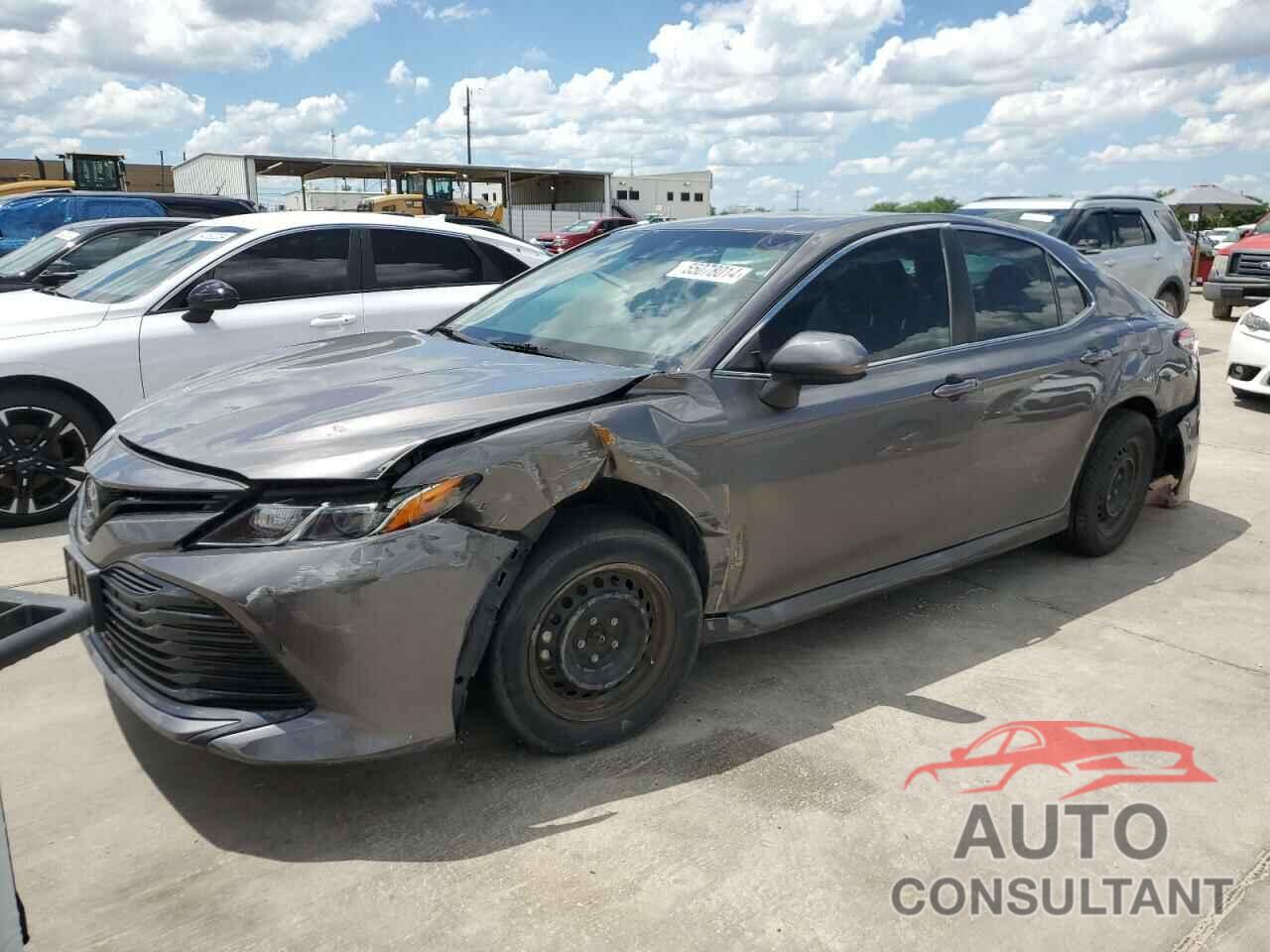 TOYOTA CAMRY 2018 - 4T1B11HK3JU540451