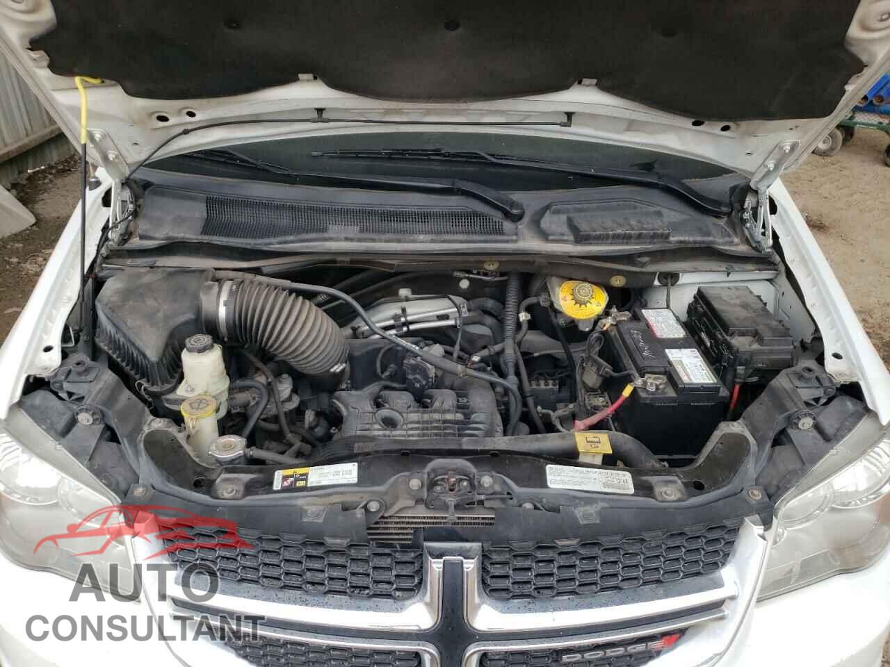 DODGE CARAVAN 2018 - 2C4RDGBG0JR256189