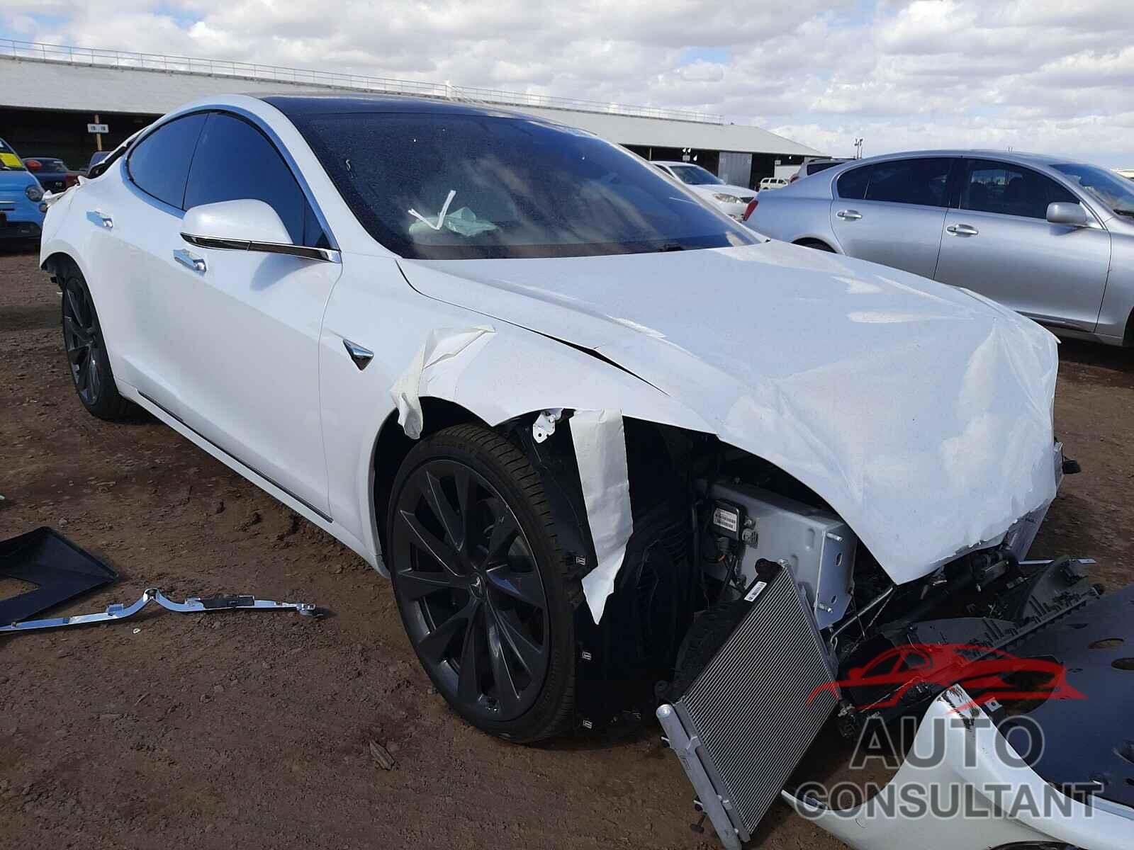 TESLA MODEL S 2020 - 5YJSA1E2XLF415208