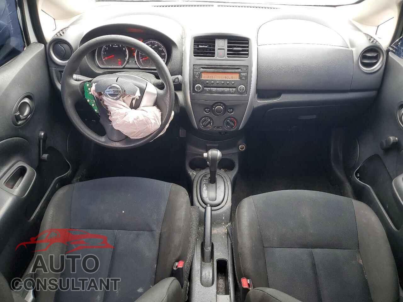 NISSAN VERSA 2017 - 3N1CE2CP3HL357547