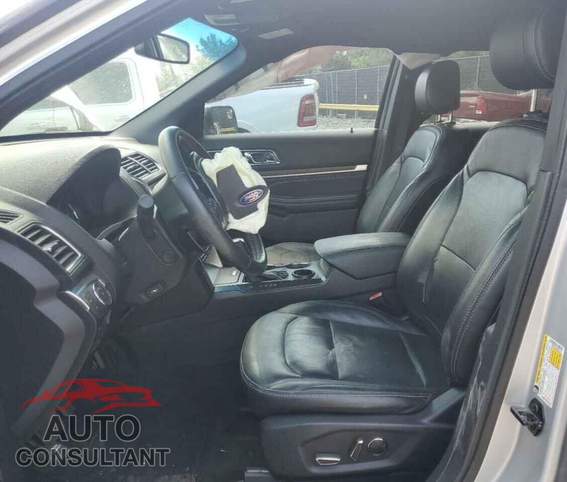 FORD EXPLORER 2017 - 1FM5K7F84HGE36743