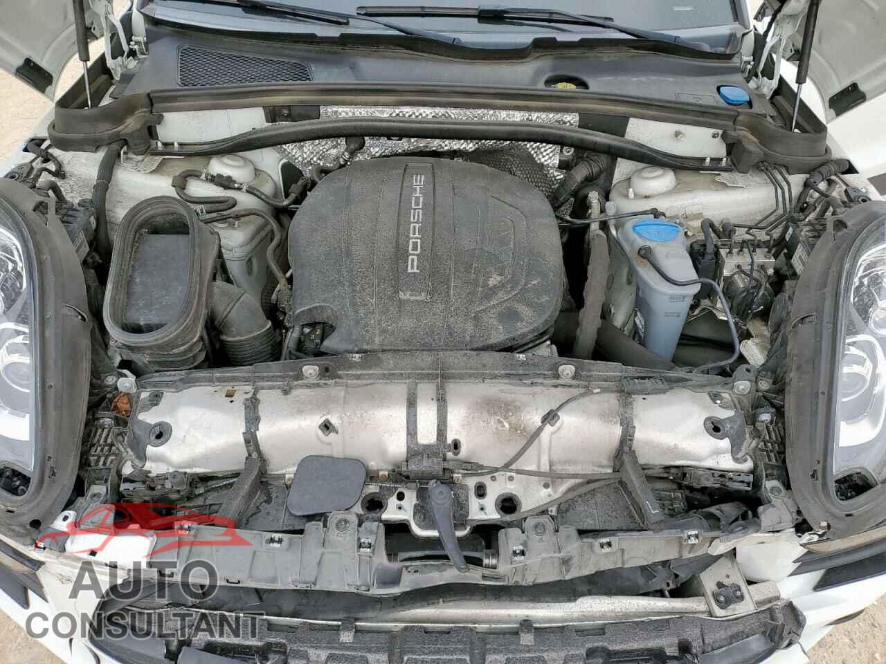 PORSCHE MACAN 2018 - WP1AA2A54JLB10197