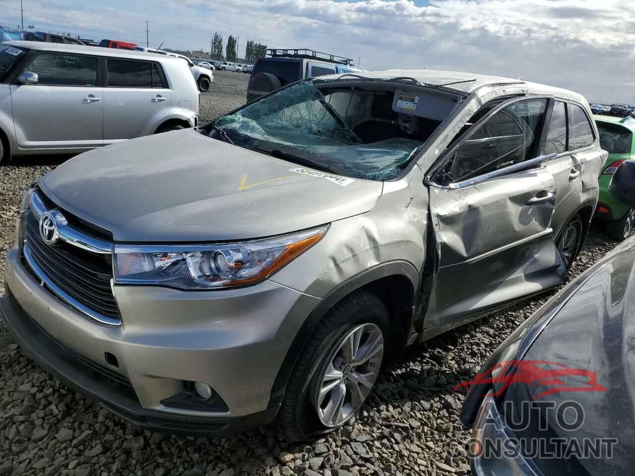 TOYOTA HIGHLANDER 2016 - 5TDBKRFH1GS281401