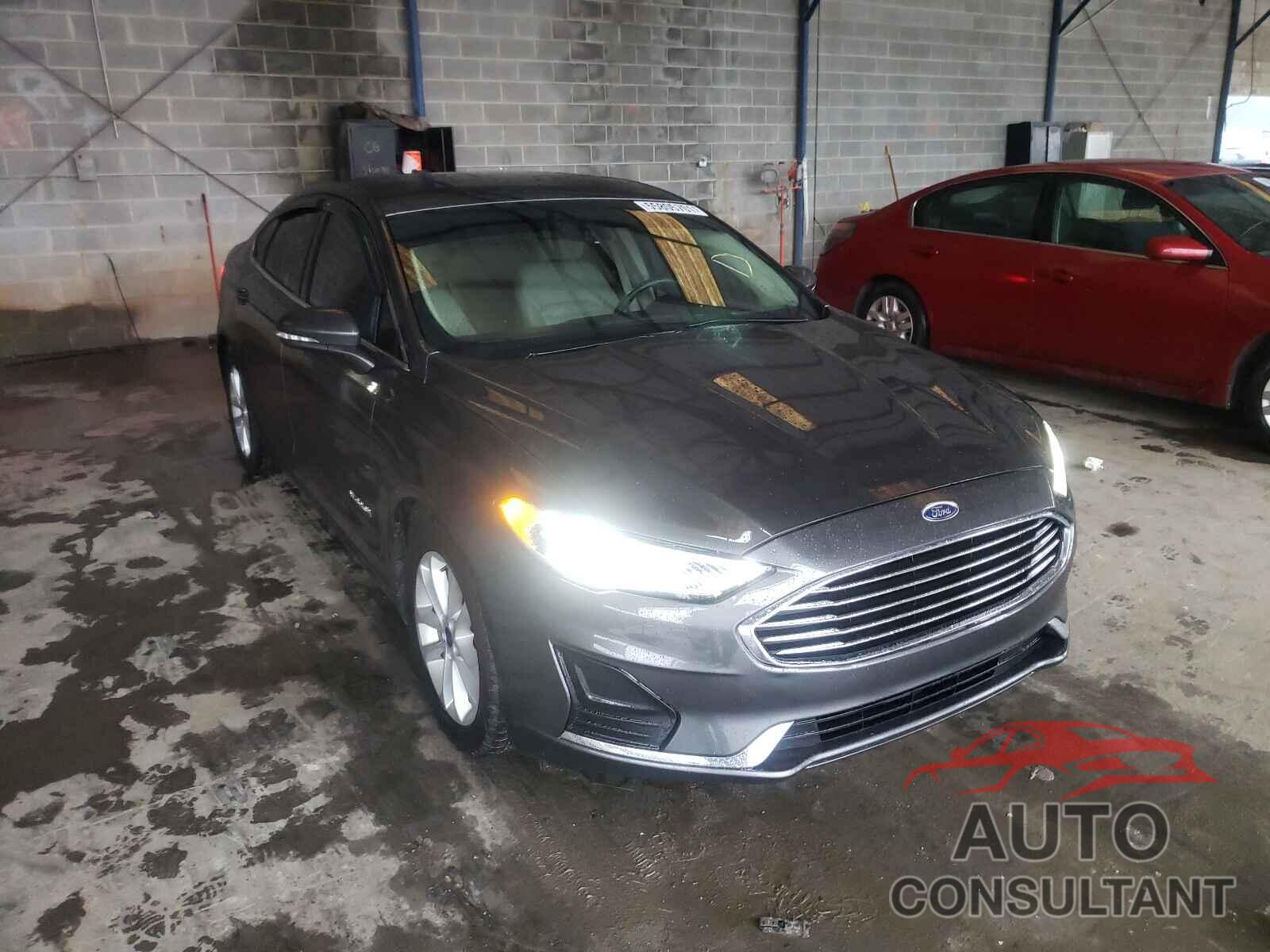 FORD FUSION 2019 - 3FA6P0MU2KR259908
