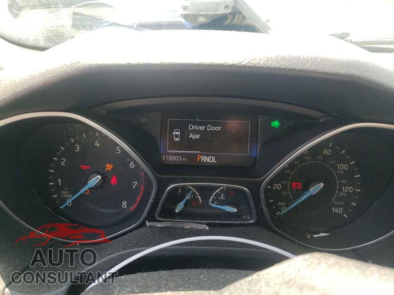 FORD FOCUS 2016 - 1FADP3F23GL261144