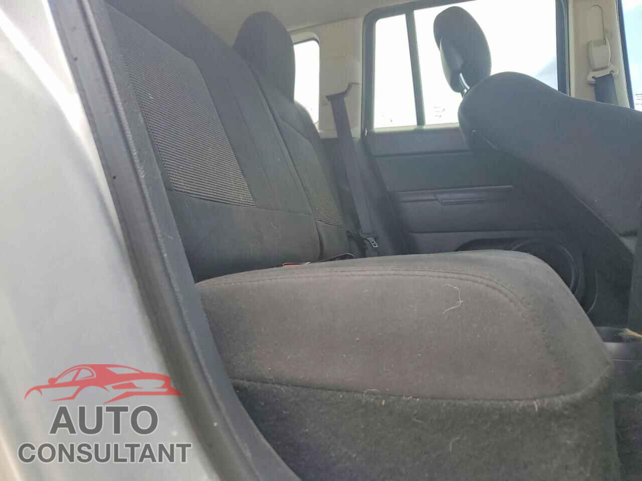 JEEP COMPASS 2011 - 1J4NT1FAXBD241444