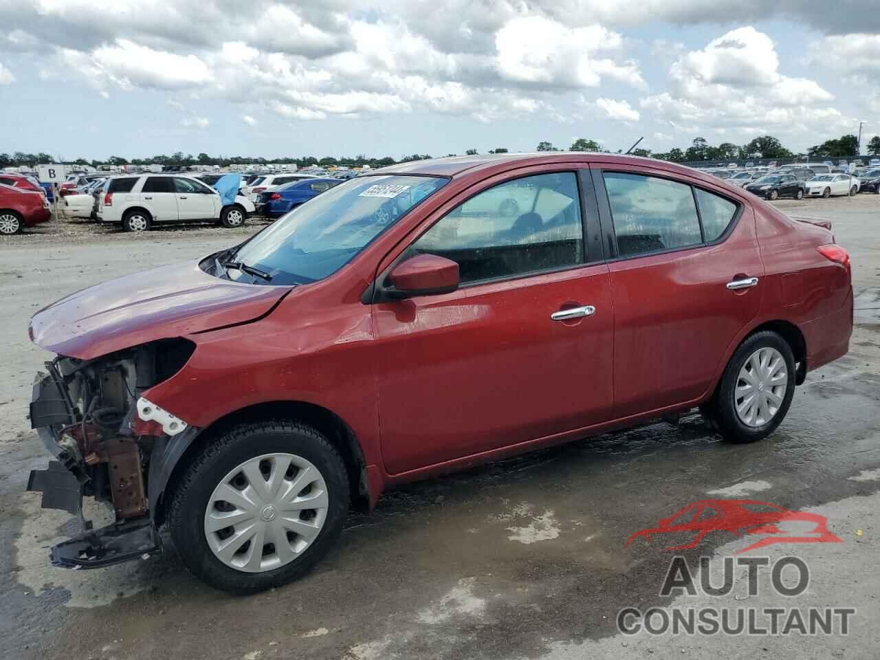 NISSAN VERSA 2018 - 3N1CN7AP1JL821036