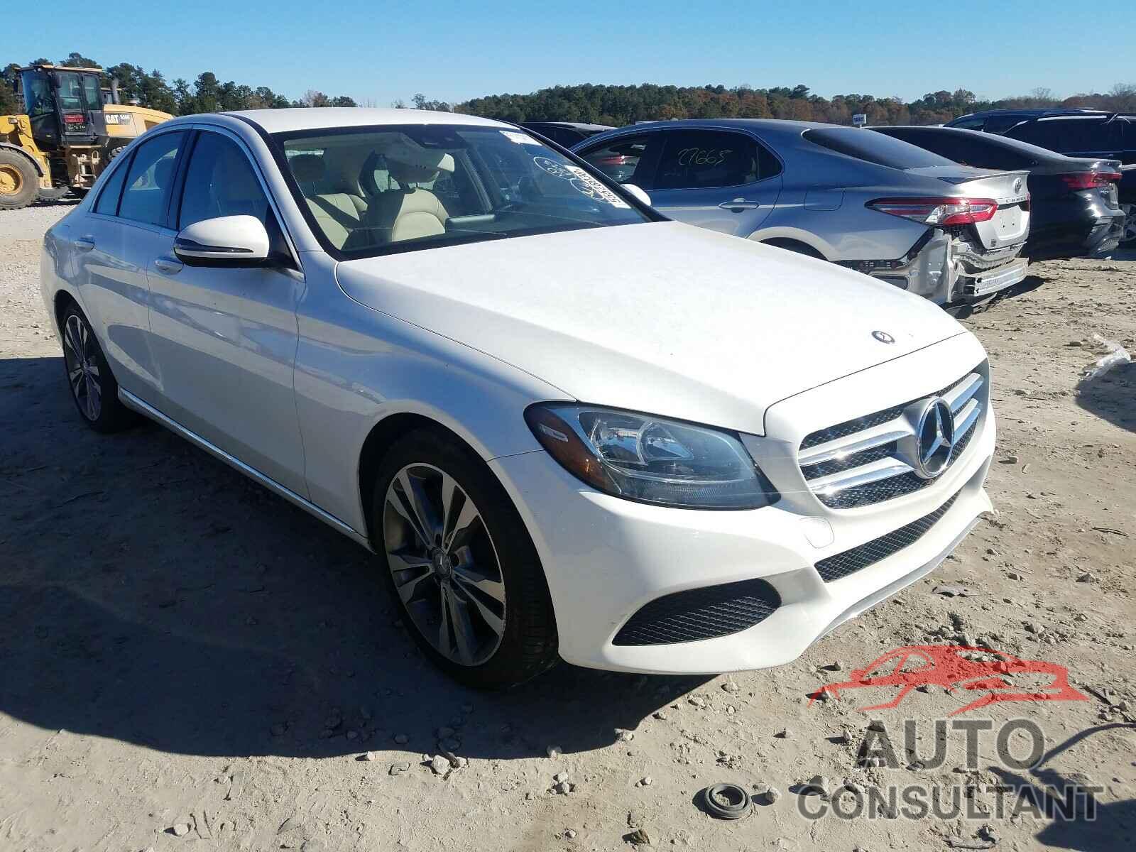 MERCEDES-BENZ C CLASS 2016 - 55SWF4JB2GU125107