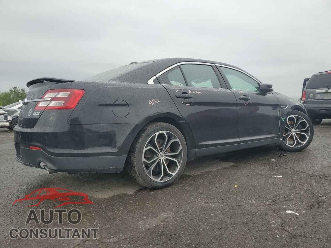 FORD TAURUS 2017 - 1FAHP2KT2HG137175