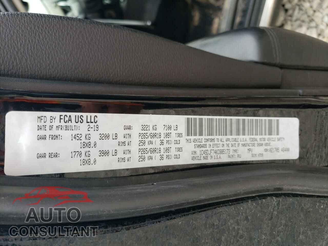 DODGE DURANGO 2019 - 1C4SDJFT4KC685173