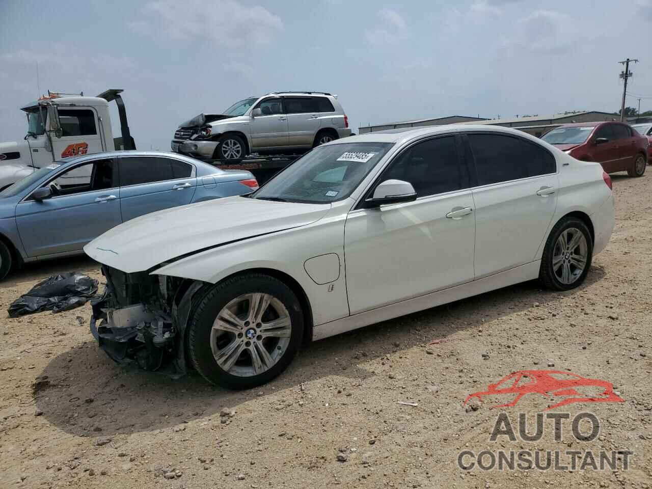 BMW 3 SERIES 2017 - WBA8E1C31HA158706