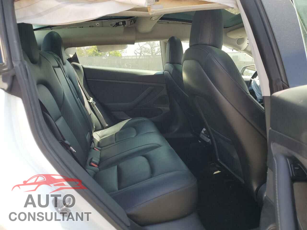 TESLA MODEL 3 2020 - 5YJ3E1EA7LF658829