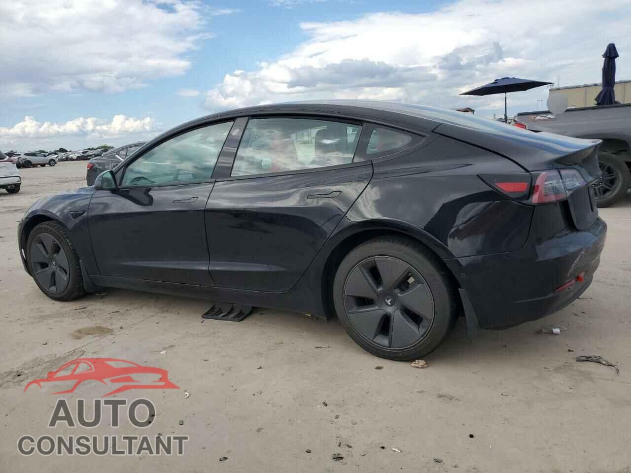 TESLA MODEL 3 2021 - 5YJ3E1EB9MF006708