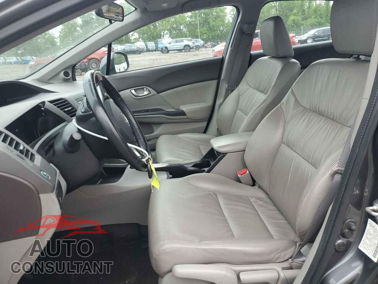 HONDA CIVIC 2012 - 2HGFB2F95CH576920