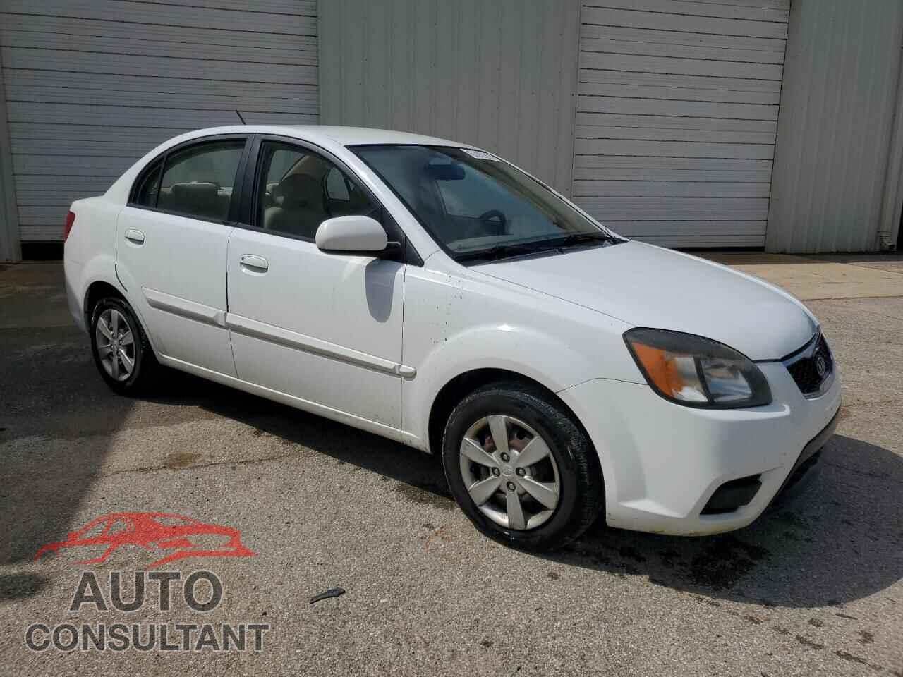 KIA RIO 2011 - KNADH4A33B6955544