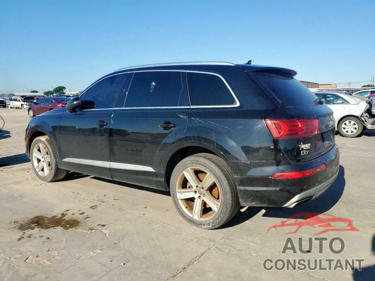 AUDI Q7 2018 - WA1LAAF72JD025328