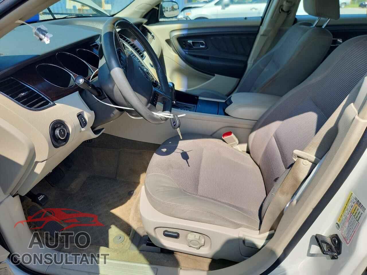 FORD TAURUS 2012 - 1FAHP2EW7CG115039
