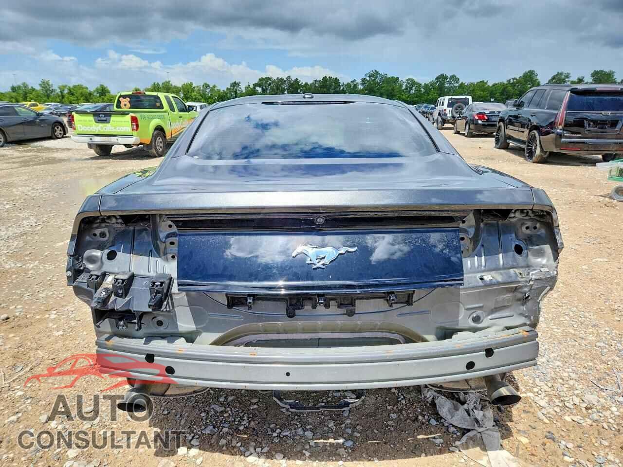 FORD MUSTANG 2017 - 1FA6P8TH0H5286684