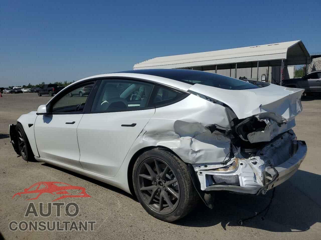 TESLA MODEL 3 2022 - 5YJ3E1EA4NF204184