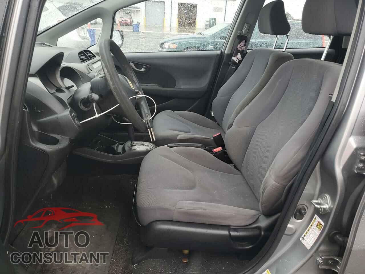 HONDA FIT 2010 - JHMGE8H2XAC012322