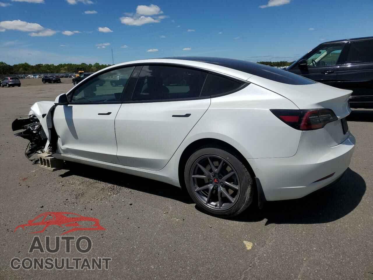 TESLA MODEL 3 2021 - 5YJ3E1EA8MF857843