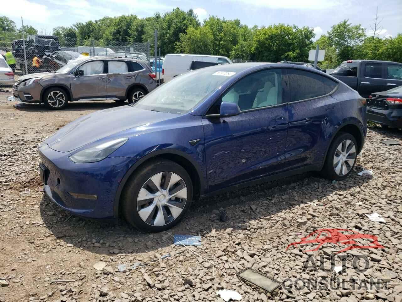 TESLA MODEL Y 2023 - 7SAYGDEE7PF841452