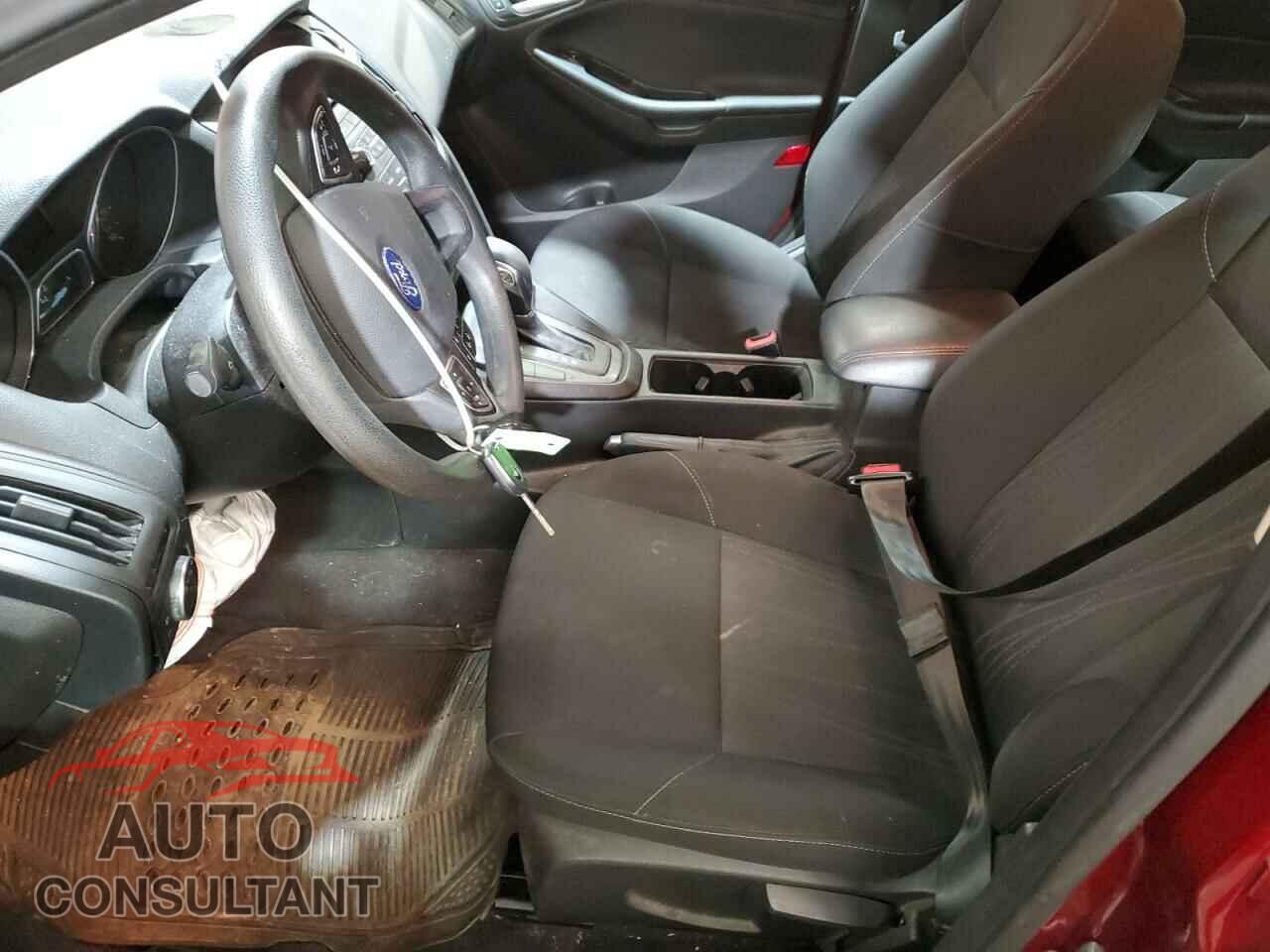 FORD FOCUS 2017 - 1FADP3FE7HL222052