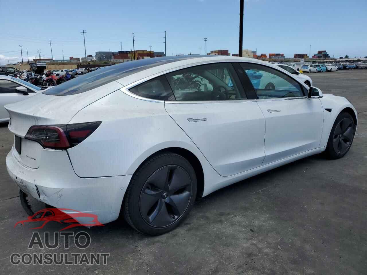 TESLA MODEL 3 2020 - 5YJ3E1EBXLF665895