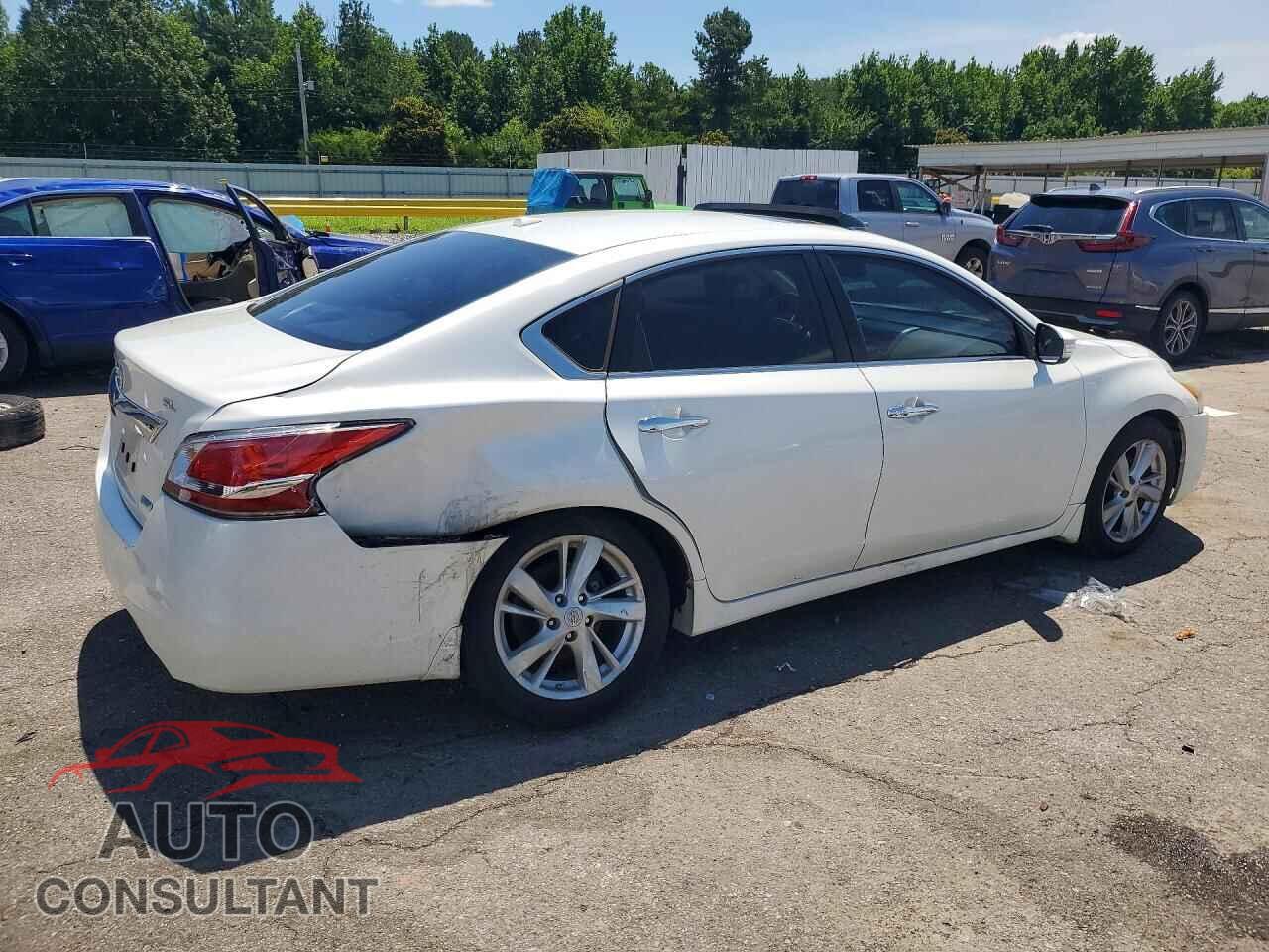 NISSAN ALTIMA 2014 - 1N4AL3AP1EC181663