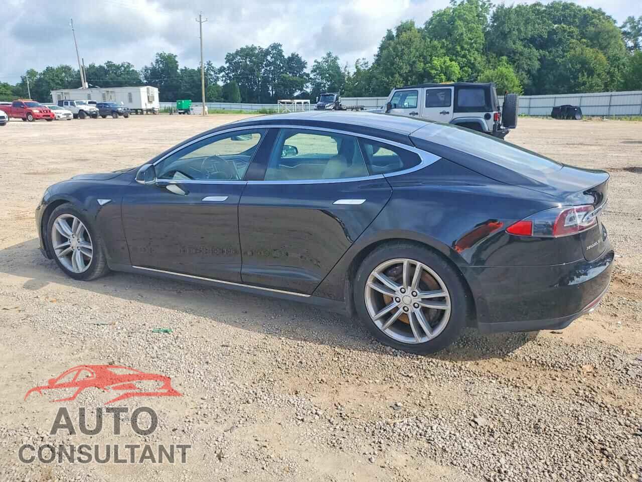 TESLA MODEL S 2015 - 5YJSA1E2XFF112806
