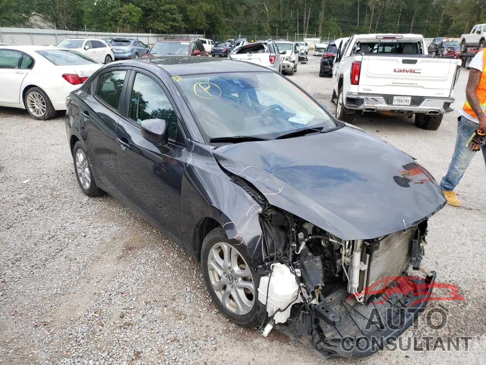 TOYOTA SCION 2016 - 3MYDLBZV2GY101349