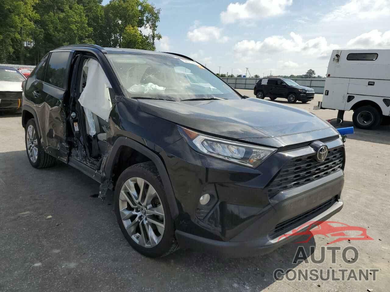 TOYOTA RAV4 2019 - JTMC1RFV2KD512324