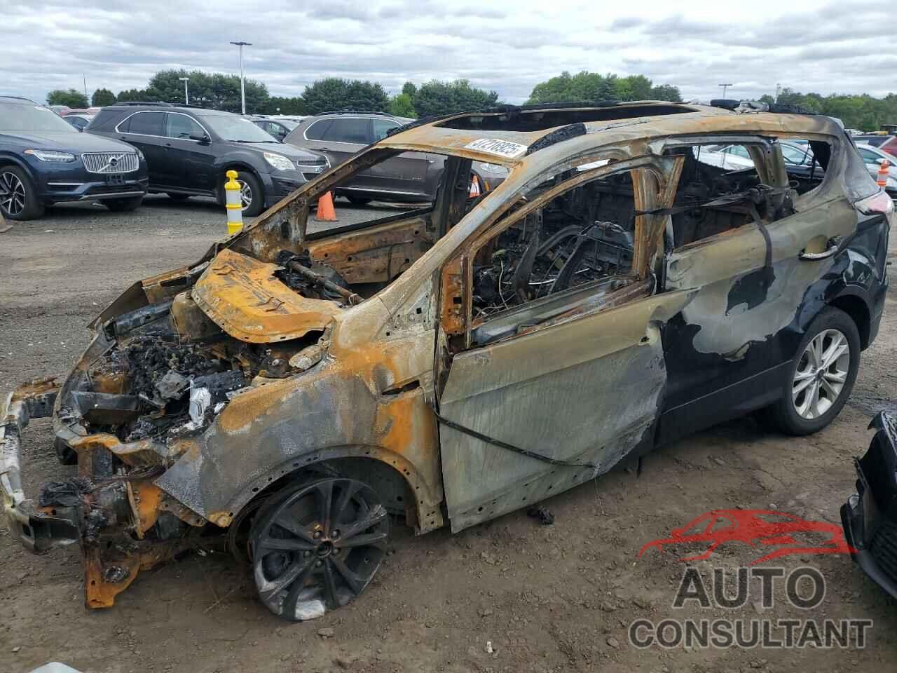 FORD ESCAPE 2018 - 1FMCU9HD8JUB65488