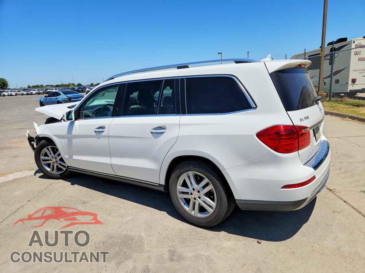 MERCEDES-BENZ GL-CLASS 2015 - 4JGDF2EE3FA488424