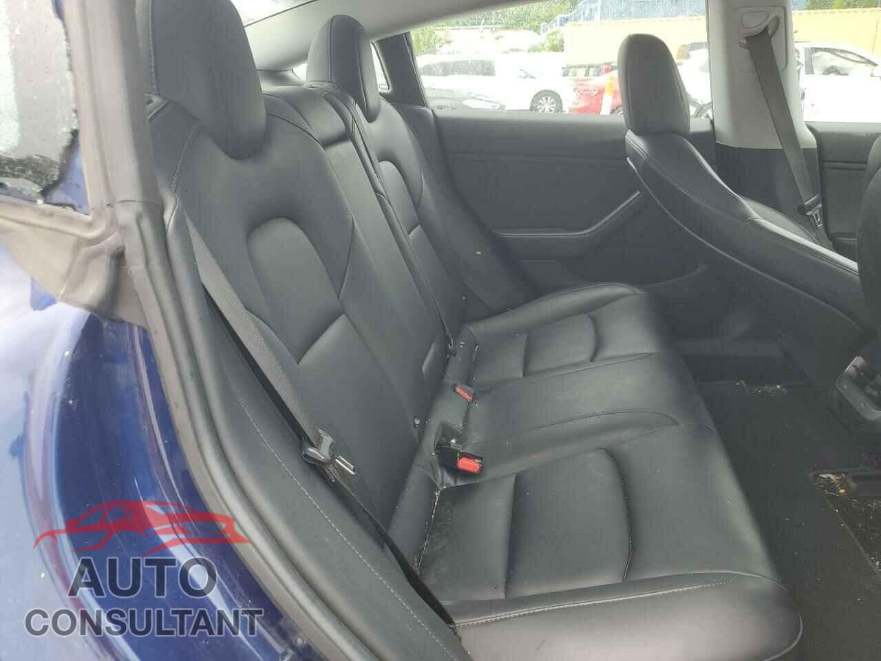 TESLA MODEL 3 2018 - 5YJ3E1EA1JF035946