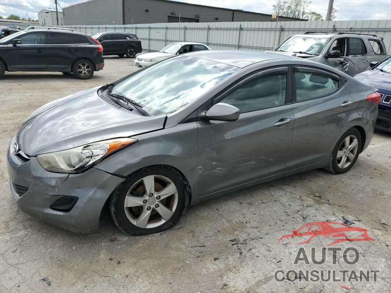 HYUNDAI ELANTRA 2013 - 5NPDH4AE0DH402301