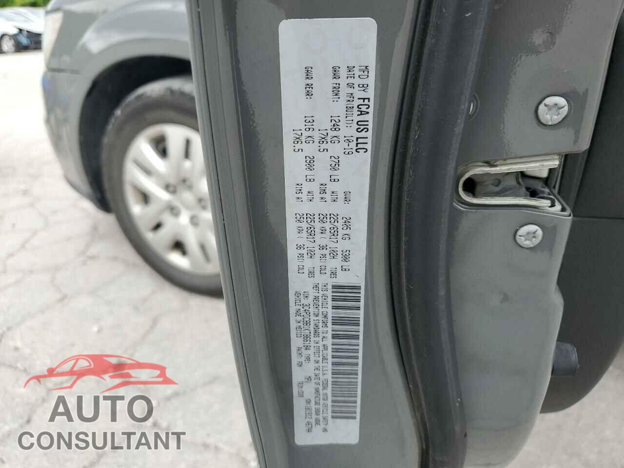 DODGE JOURNEY 2019 - 3C4PDCBB1KT866184
